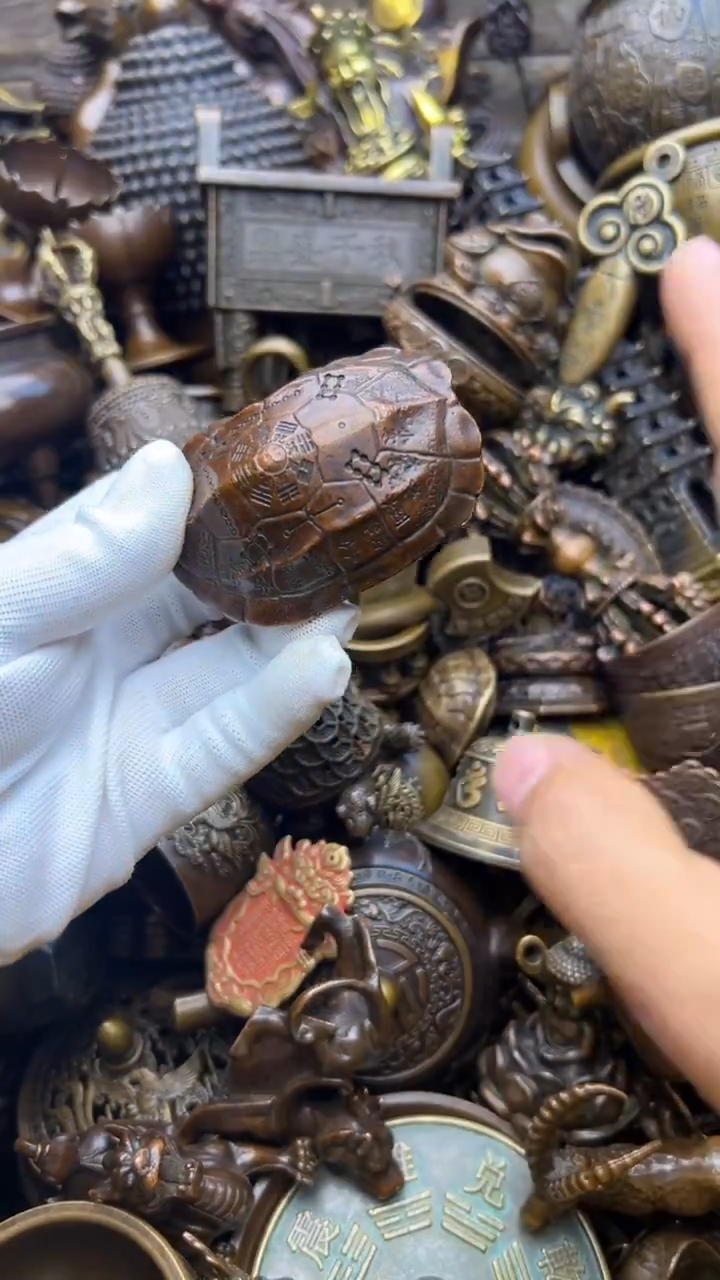 精美铜器，点击下单