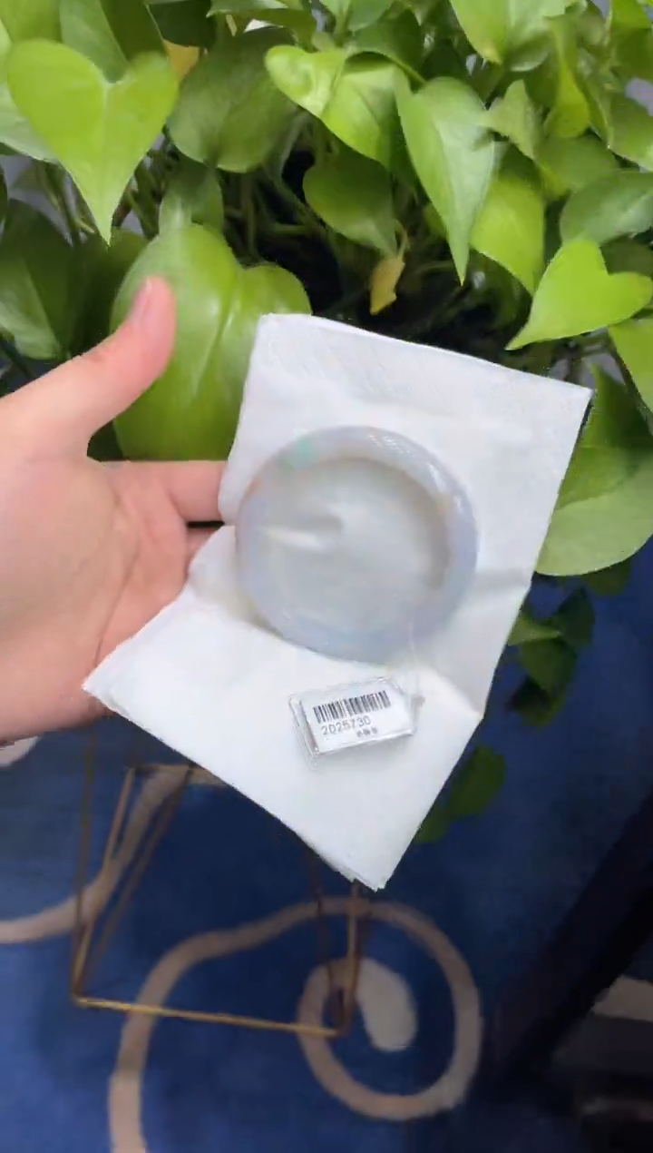 未镶嵌手镯翡翠5266****