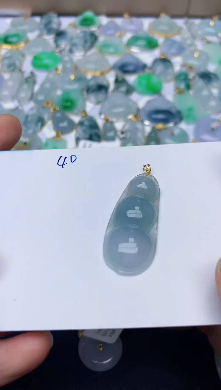 【闪购商品】翡翠颈饰18K金镶嵌天然翡翠A货   