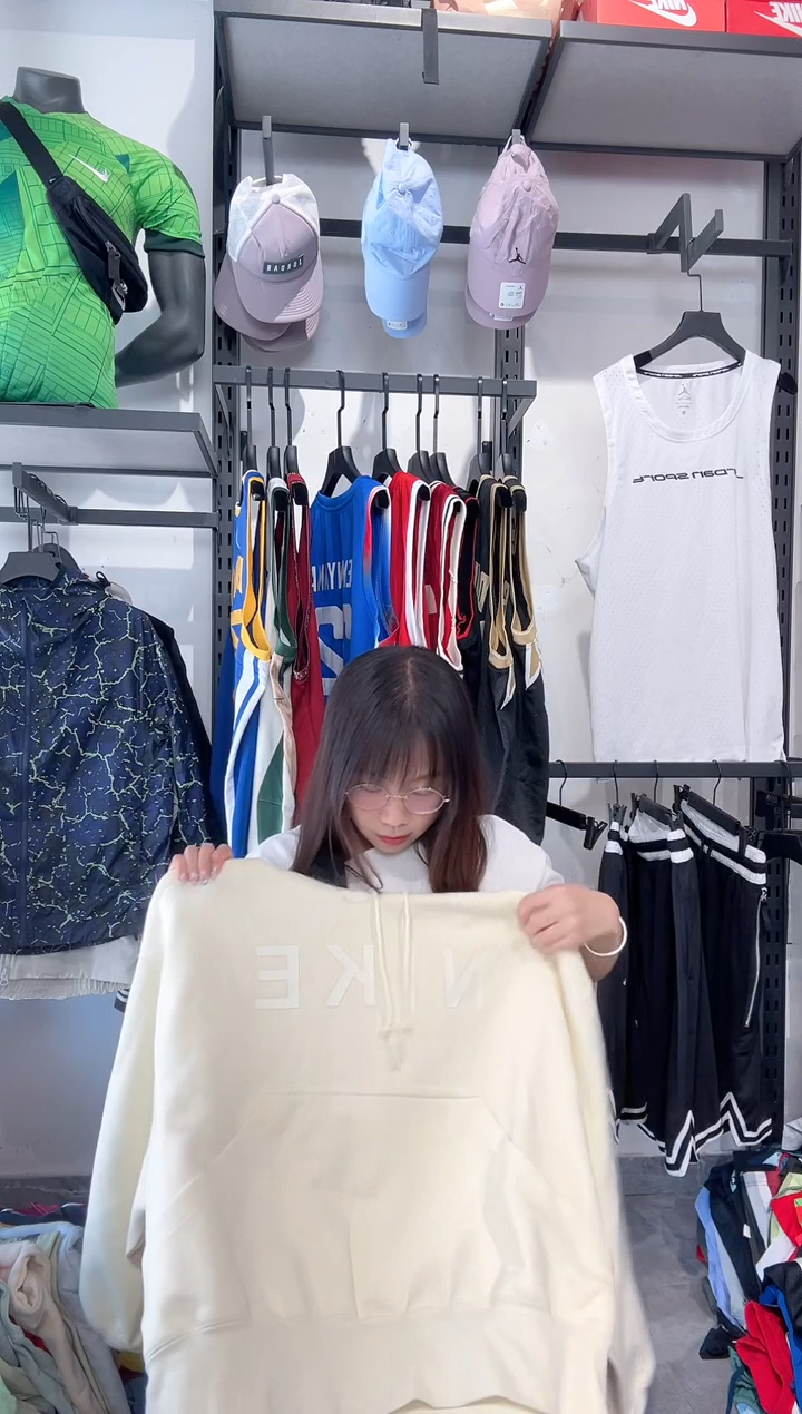 1749编码 瑕疵款以直播间过款为准 尺码