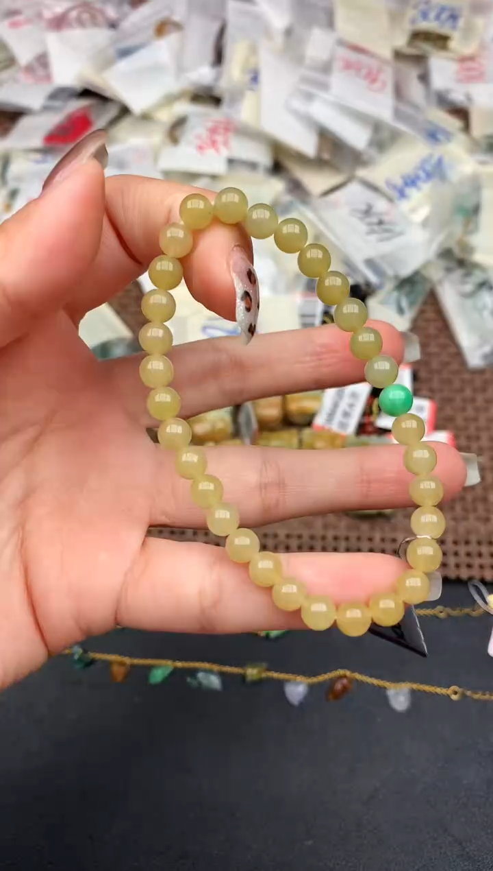 未镶嵌挂件翡翠—