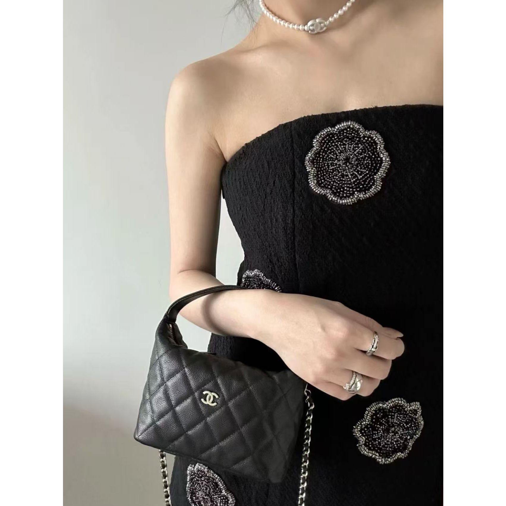 未使用 Chanel/香奈儿 CHANEL香奈儿 25C 经典链条金属Logo饭盒包