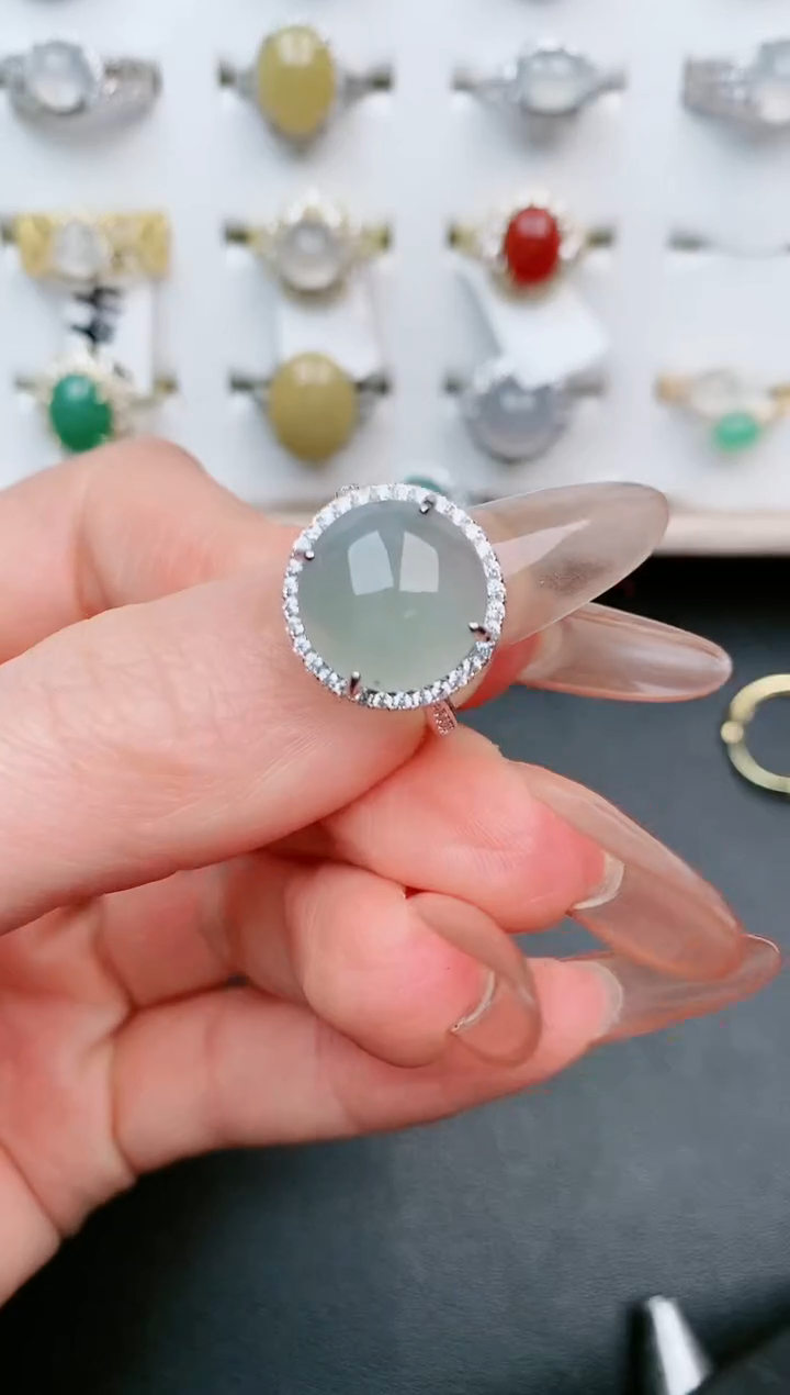 【闪购商品】翡翠戒指银S925镶嵌....