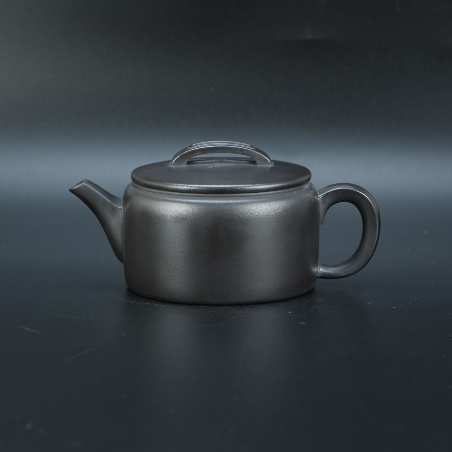 lot20816 763胡秀萍 紫砂石黄汉瓦壶（220cc）