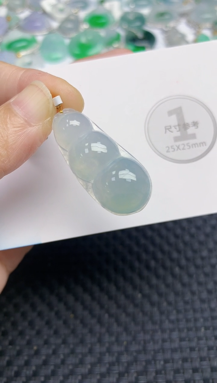 颈饰18K金镶嵌翡翠天然缅甸A货翡翠百元以上9元证书费自理