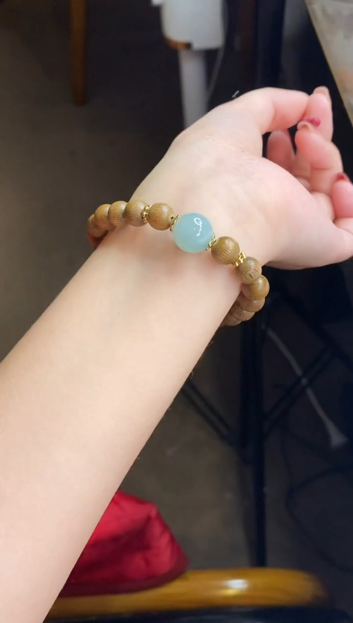 【闪购商品】翡翠颈饰未镶嵌手串