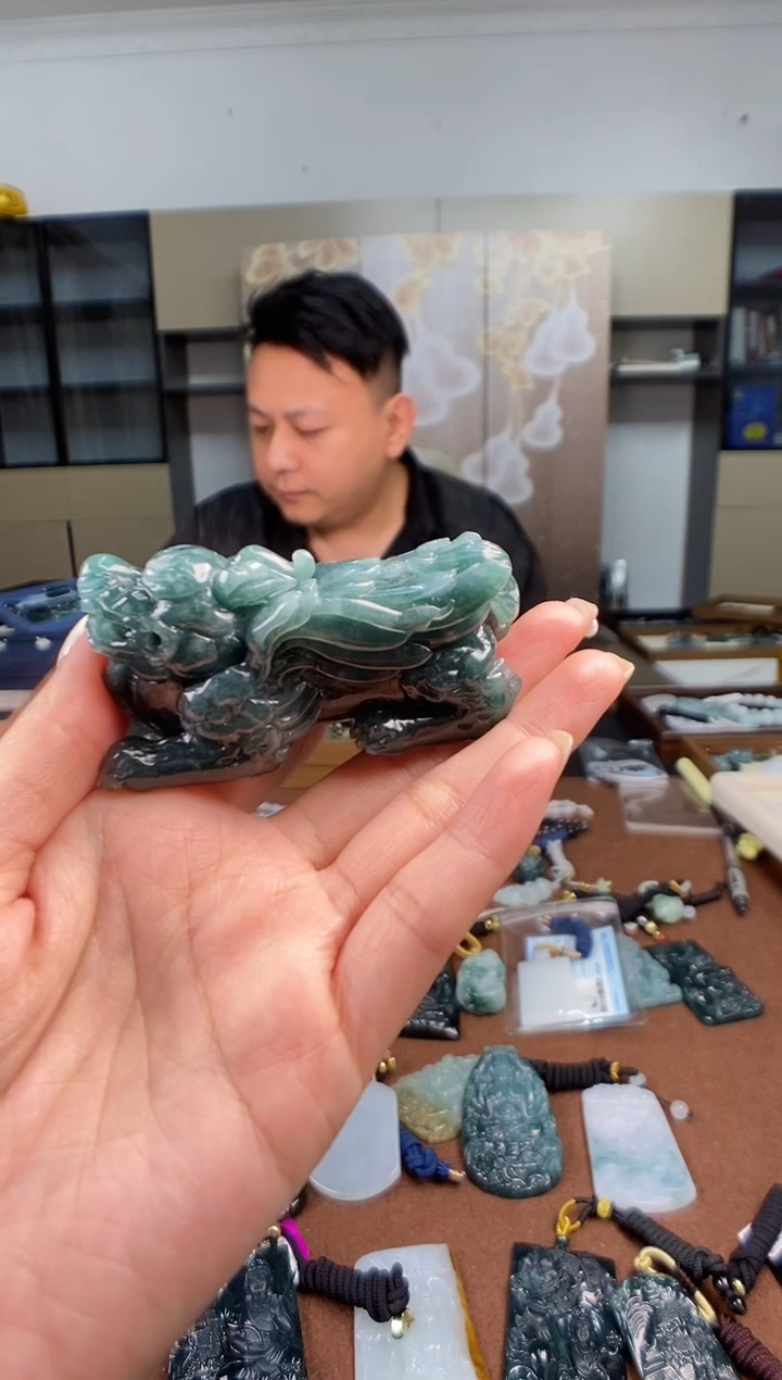 颈饰未镶嵌翡翠苹*树多样性发其一