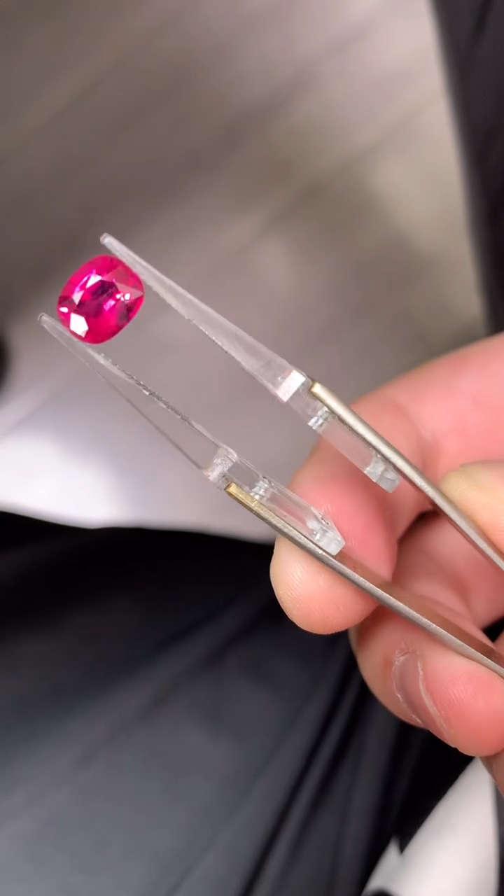 【闪购商品】碧玺裸石未镶嵌1粒