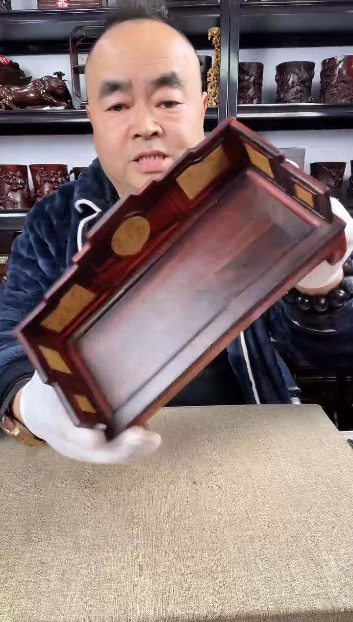 木老李红木工艺品246瑕疵