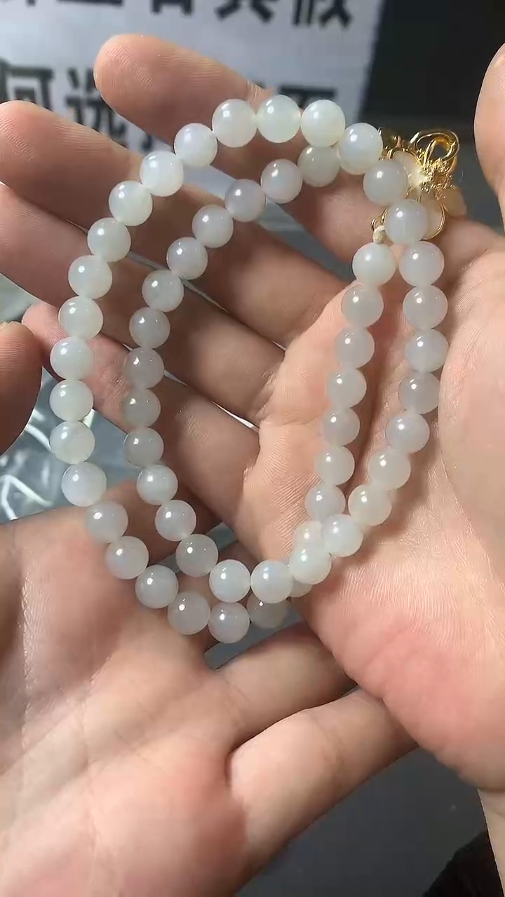 颈饰未镶嵌和田玉项链