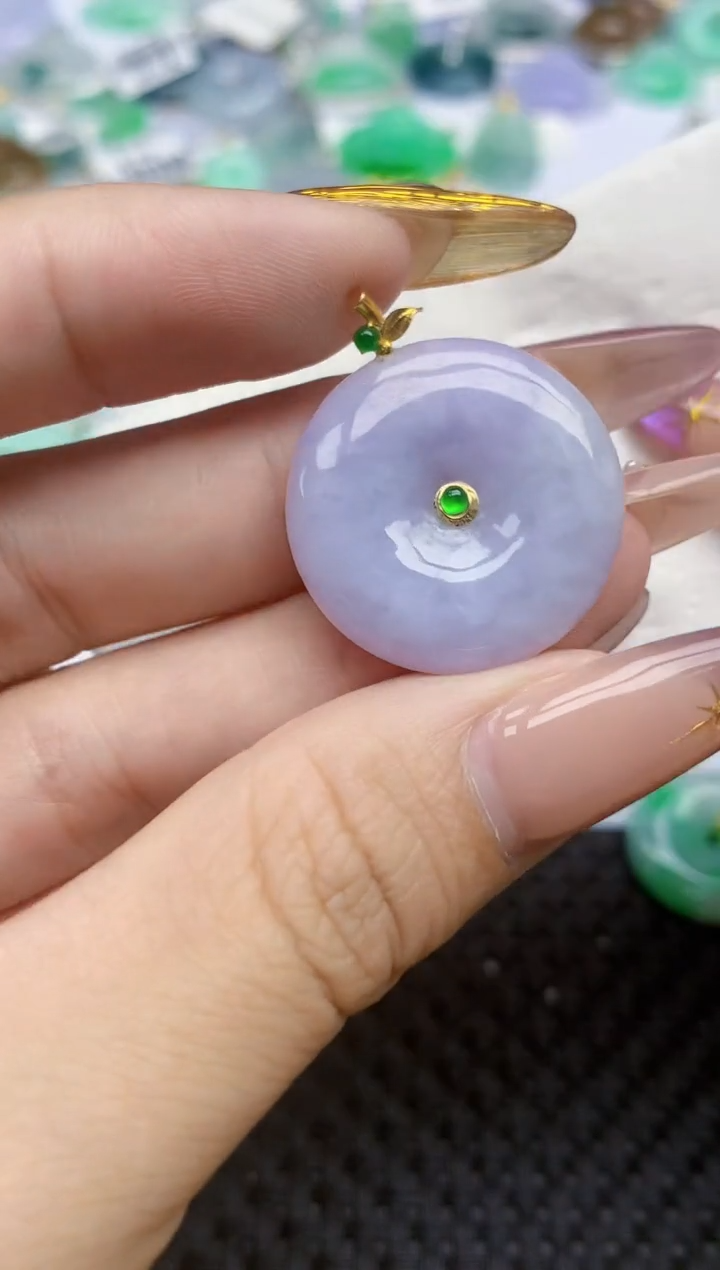 翡翠18K金镶嵌颈饰30   天然翡翠A货  百元以上9米证书费自理