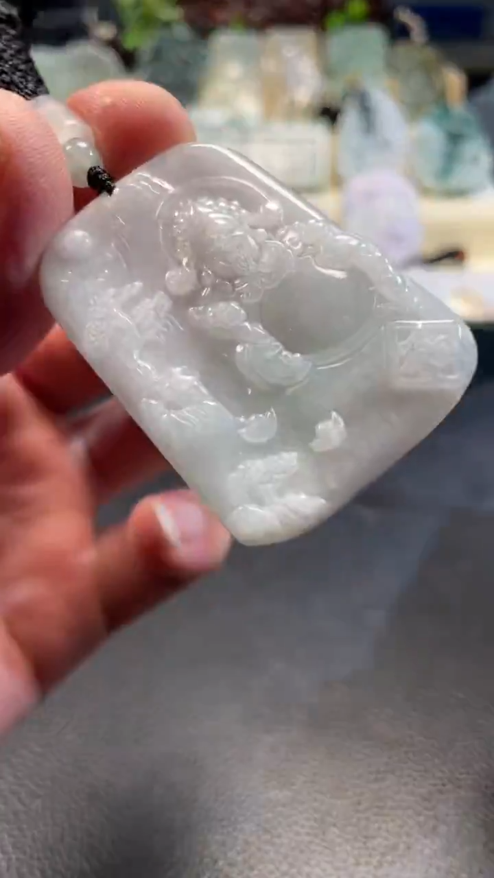 颈饰未镶嵌翡翠11/06/048