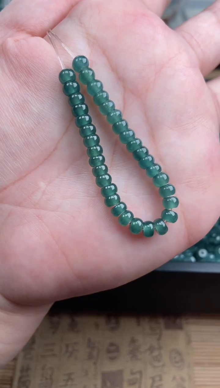 【闪购商品】翡翠手链未镶嵌算盘珠深色