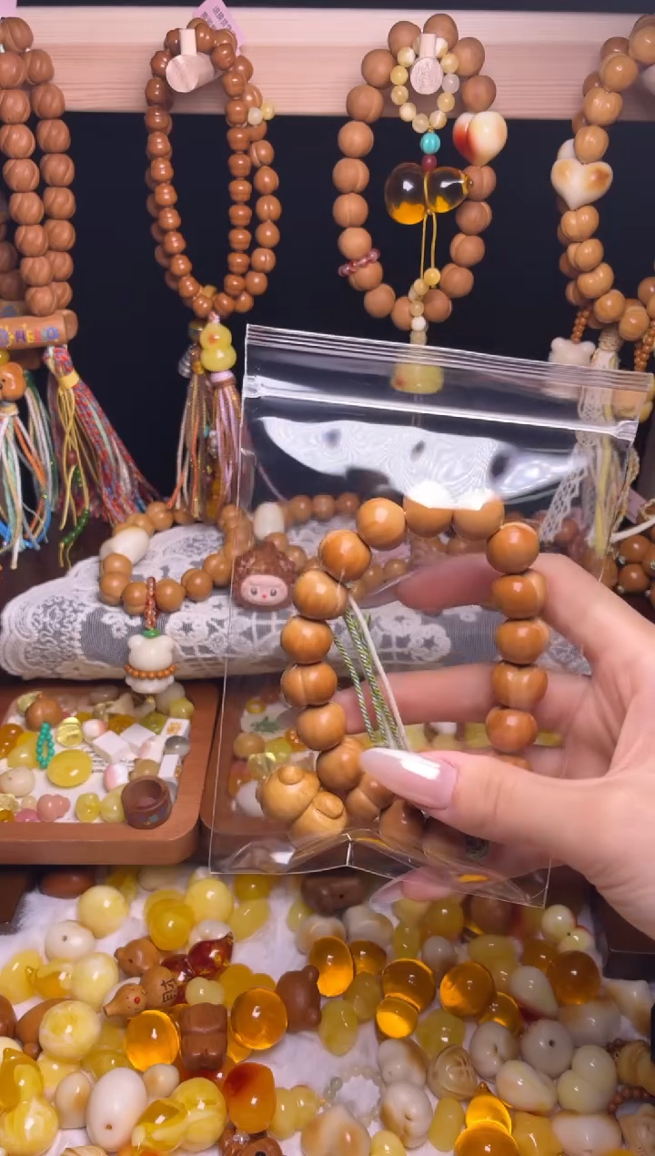 吊坠猴头核桃全品纯手工聚宝盆15屁桃熊蝴蝶熊吊坠紫咖流苏