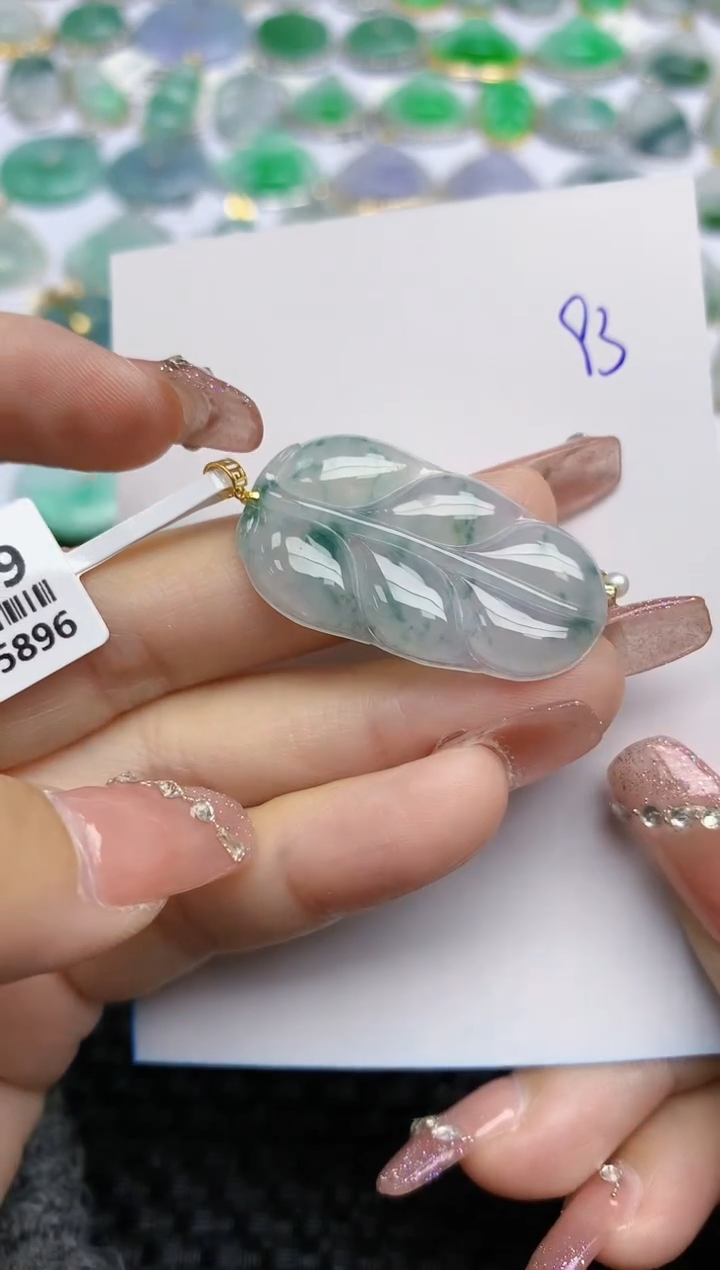 【闪购商品】翡翠颈饰18K金镶嵌天然A货翡翠 93