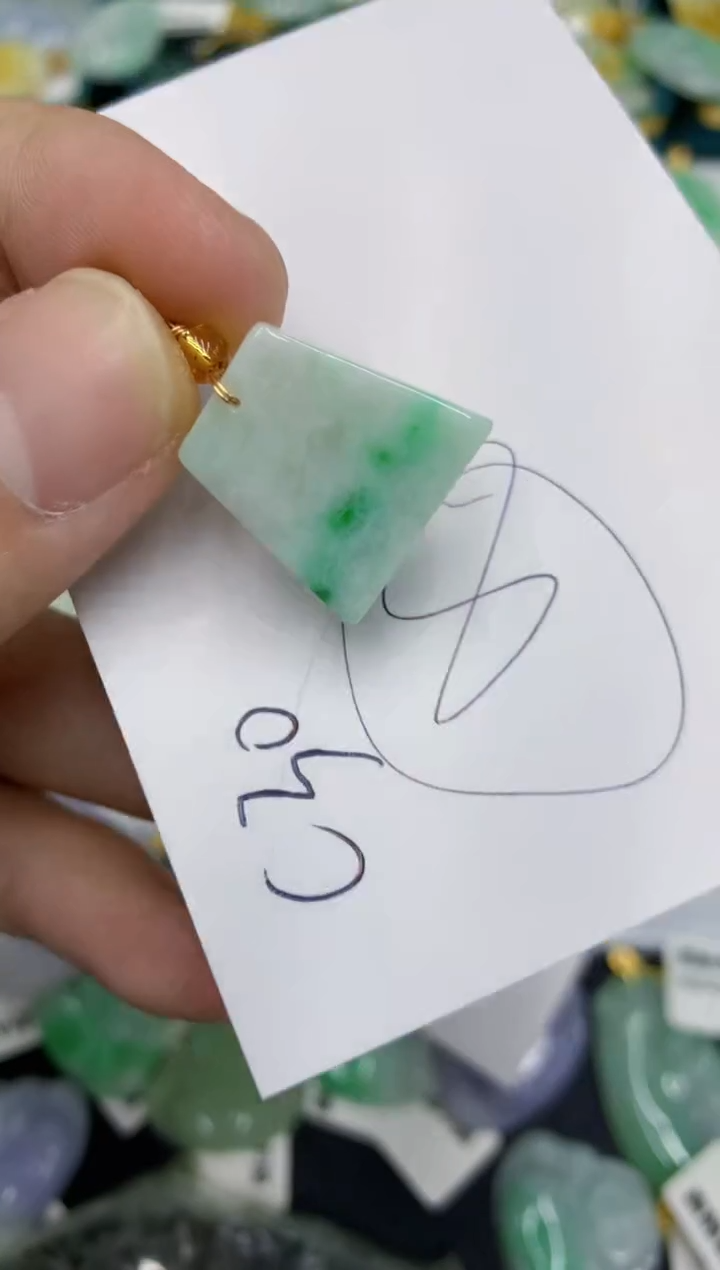【闪购商品】翡翠颈饰未镶嵌11111111111