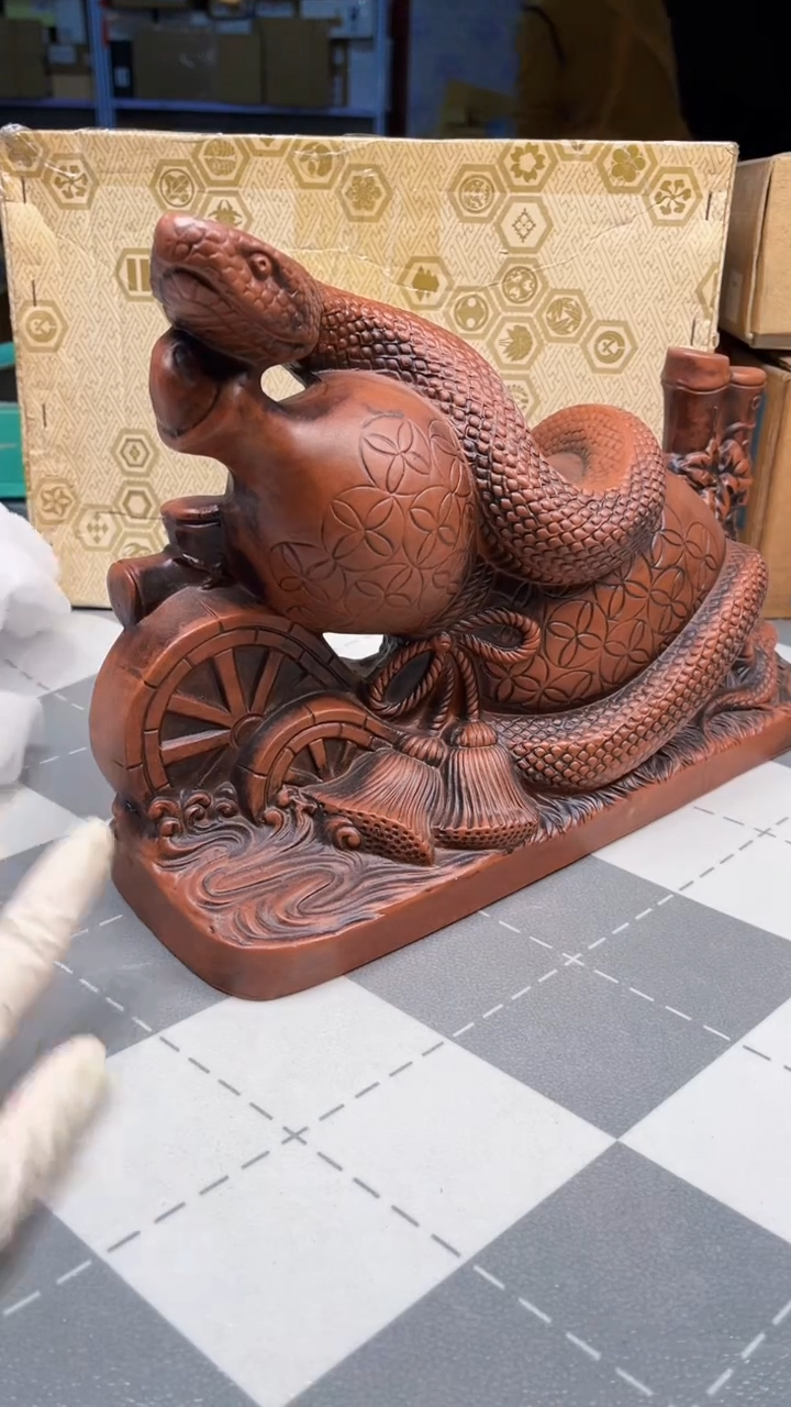 瓷片陶瓷如图所示周边