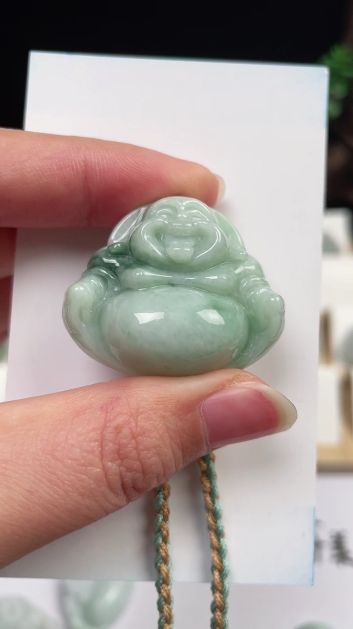 【闪购商品】翡翠颈饰未镶嵌佛公
