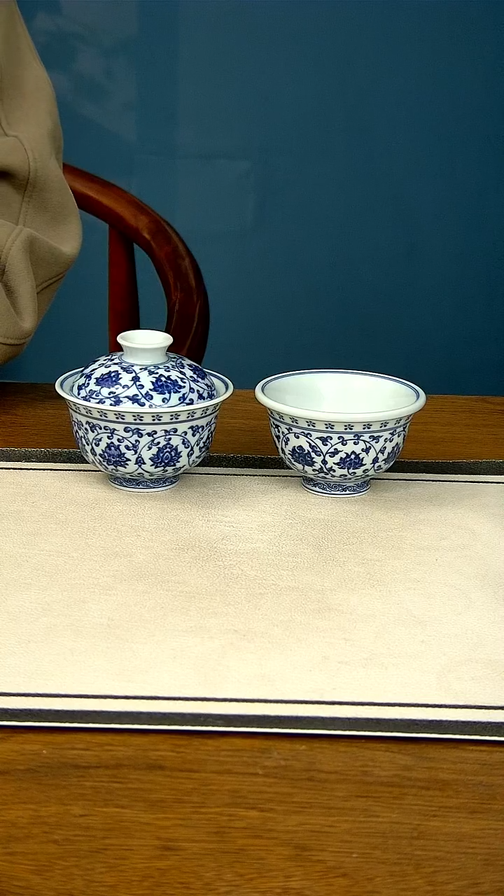 【闪购商品】青花缠枝莲两件套-----大压