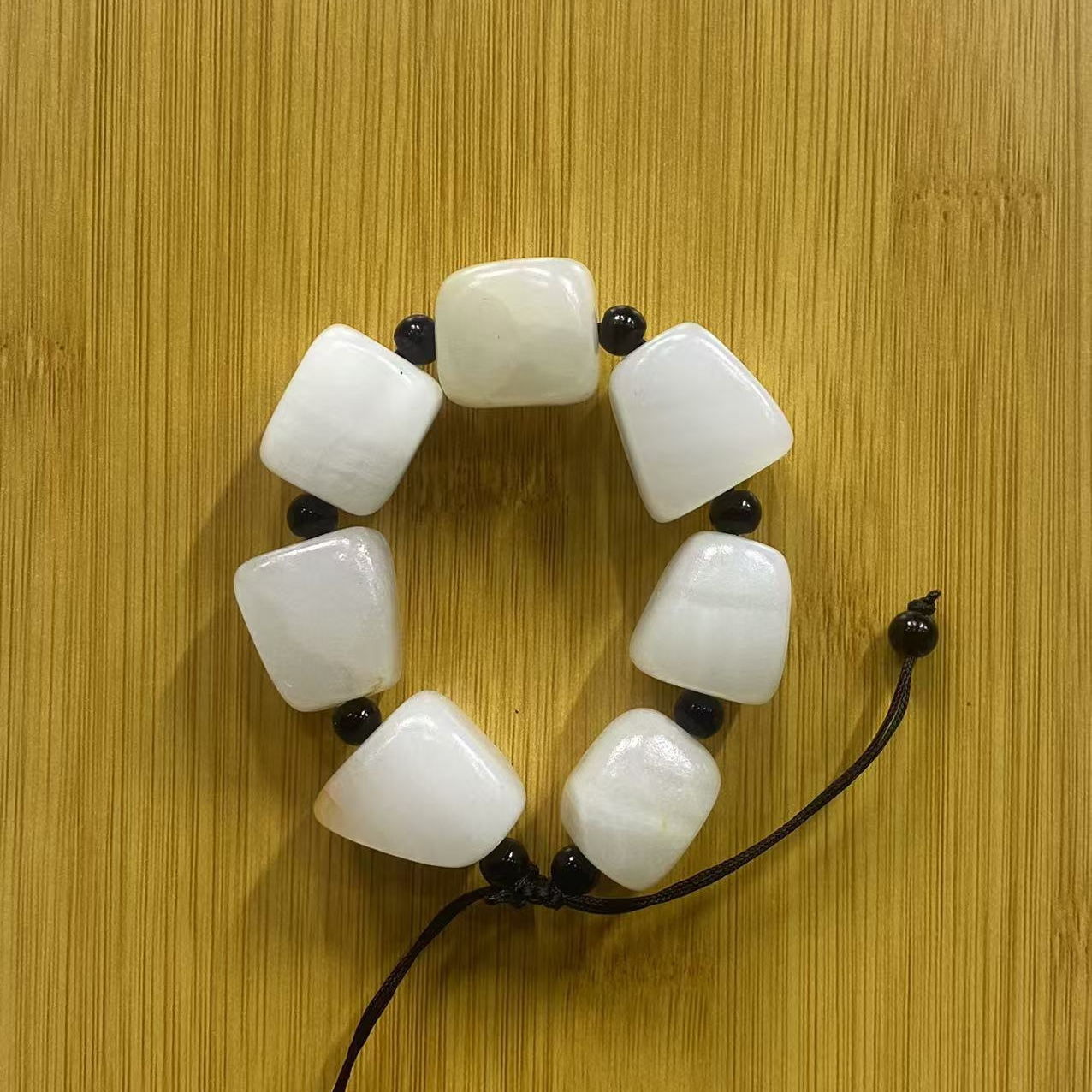 M38 新疆玉随形1.7cm+手链 底色多样性