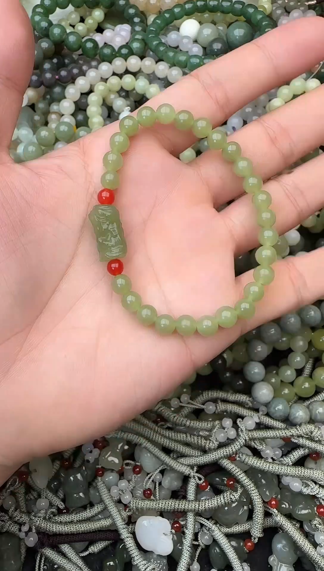 颈饰未镶嵌和田玉拍一发一