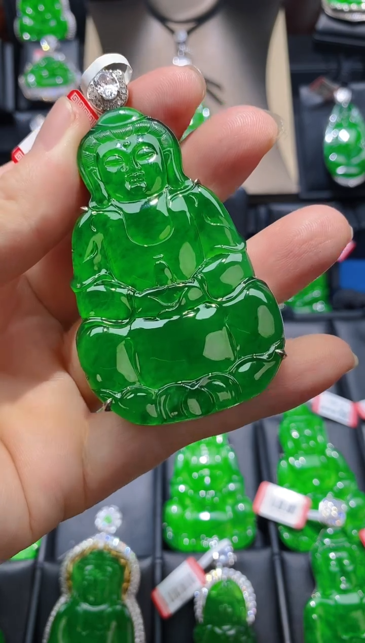 【闪购商品】翡翠颈饰未镶嵌天然A货翡翠z24