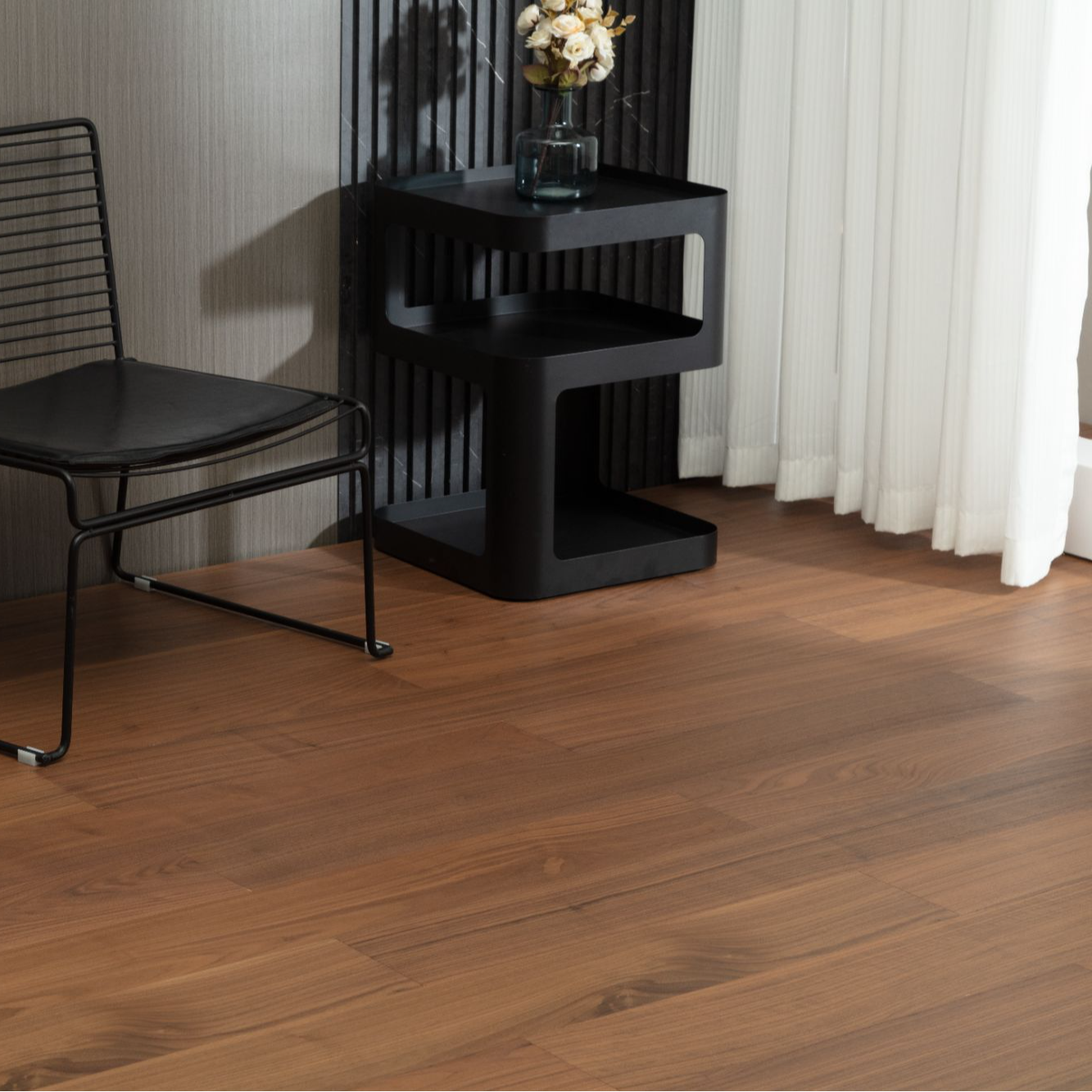 微拉丝工艺黑胡桃