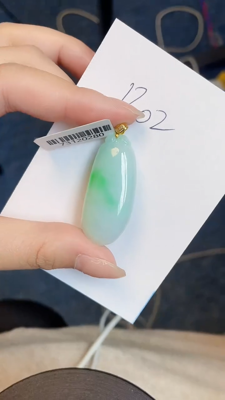 【闪购商品】翡翠颈饰18K金镶嵌00000000