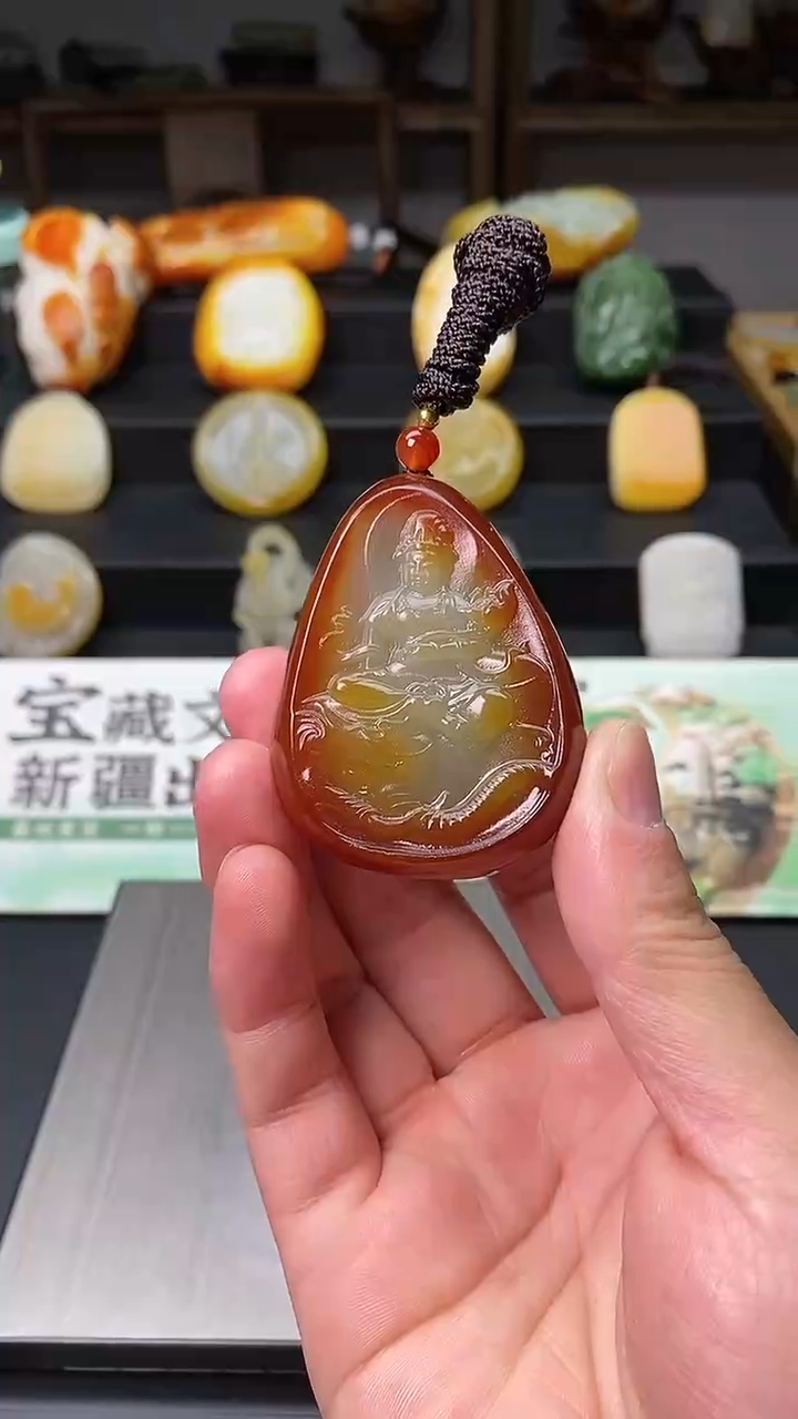 和田玉未镶嵌挂件普贤菩萨