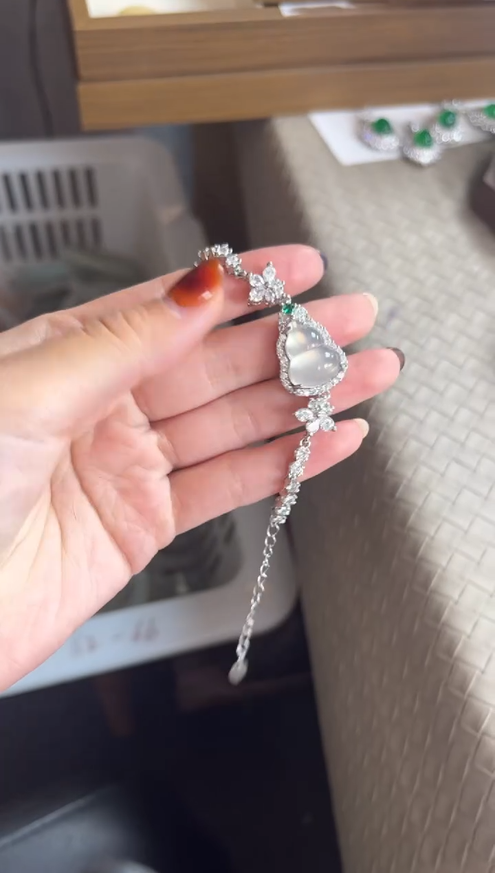 手镯玛瑙/玉髓合金葫芦手链