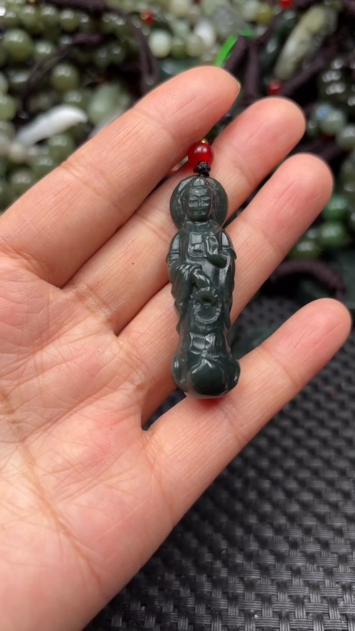 【闪购商品】和田玉颈饰未镶嵌.