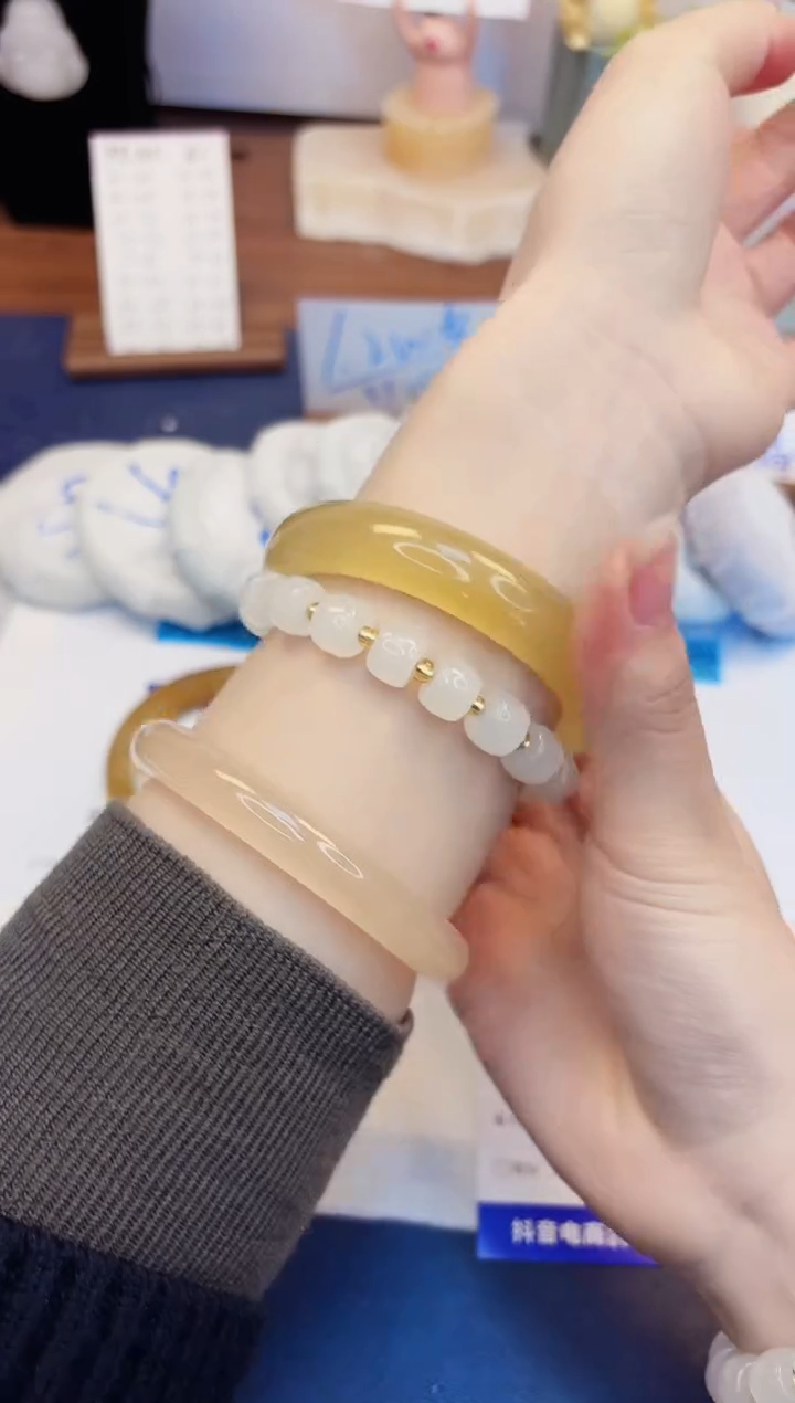 【闪购商品】石英质玉手镯未镶嵌437-财气镯-圈口58