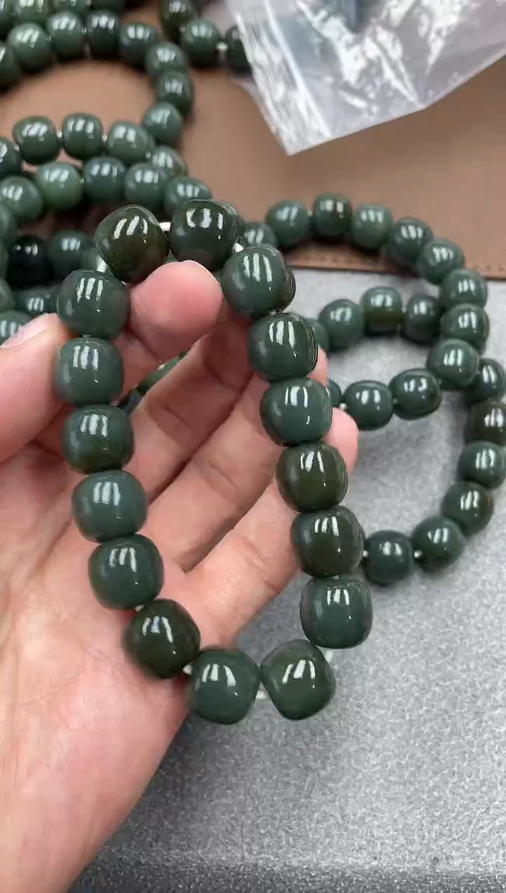 未镶嵌手串和田玉纯天然新疆且末糖青14老型