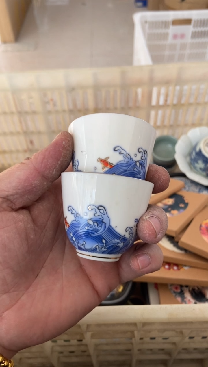 杯无运费险有瑕疵的摄影的产品有使用过的痕迹有点脏介意勿拍杯