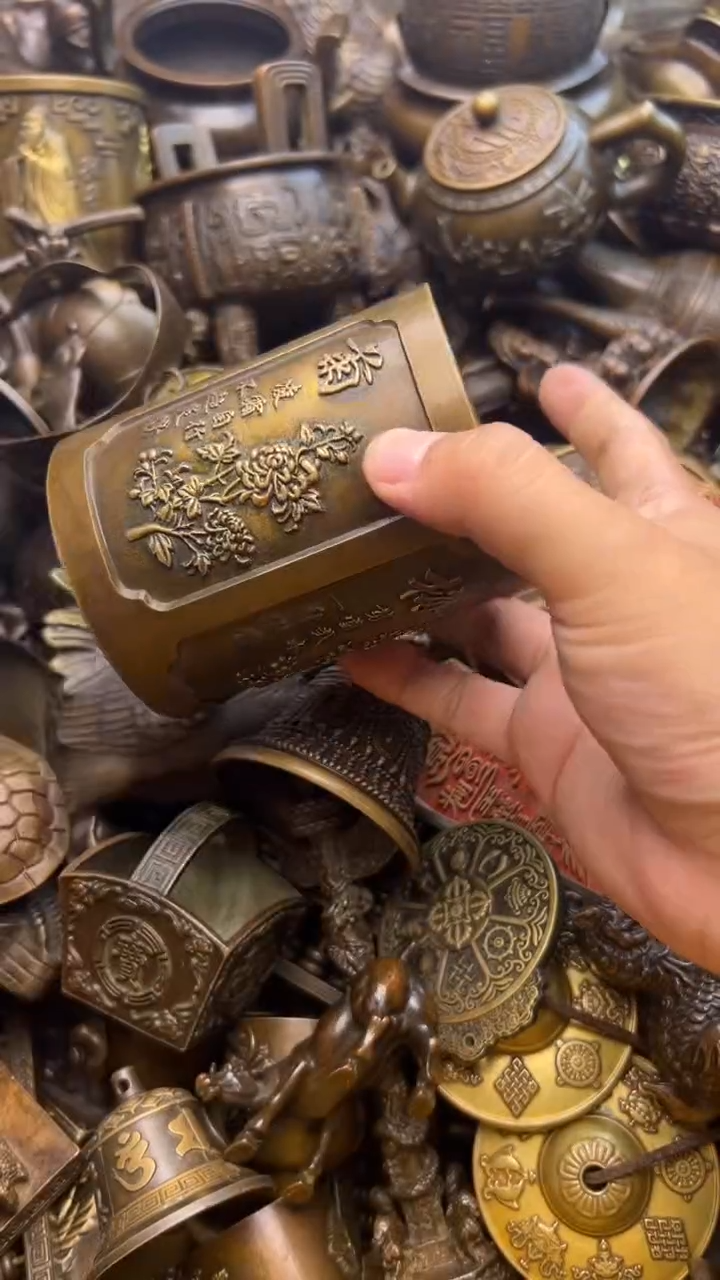 精美铜器，点击下单