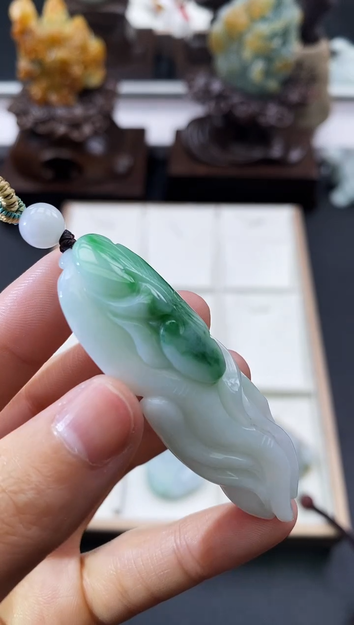 颈饰未镶嵌翡翠天然缅甸A货翡翠