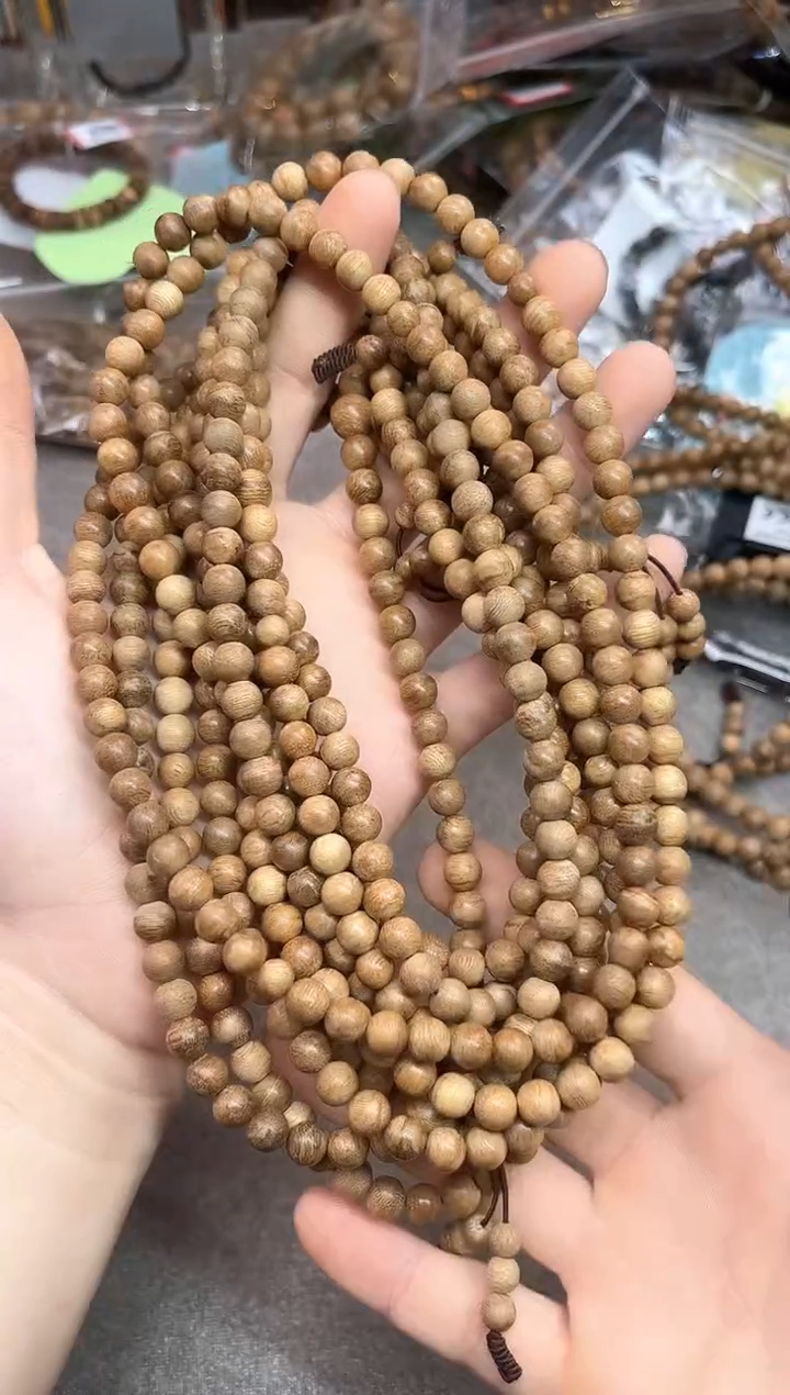 【闪购商品】沉香手串111号都蓬多样性发货1条