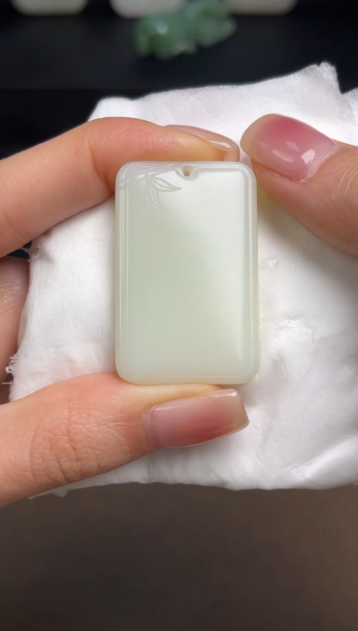 【闪购商品】和田玉颈饰未镶嵌41 巧雕