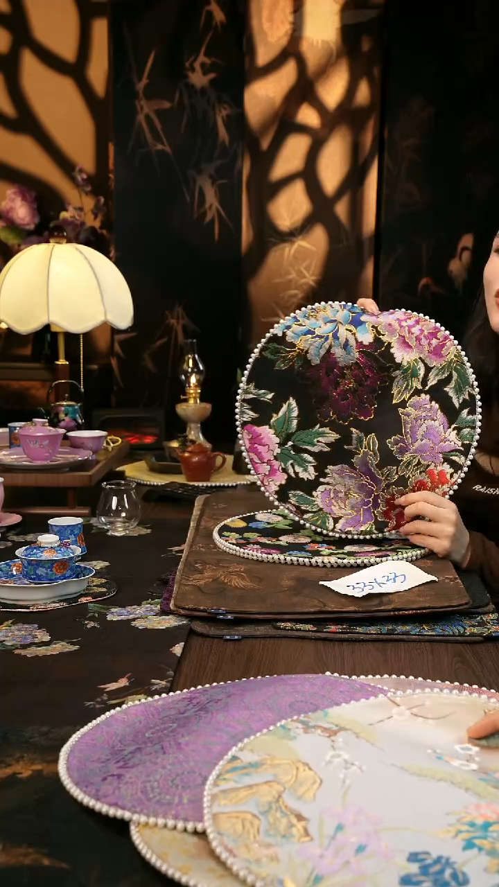 香云纱      茶席