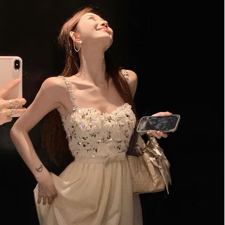 【椰子云专属19-49】辣妹千金纯欲气质套装上衣外套