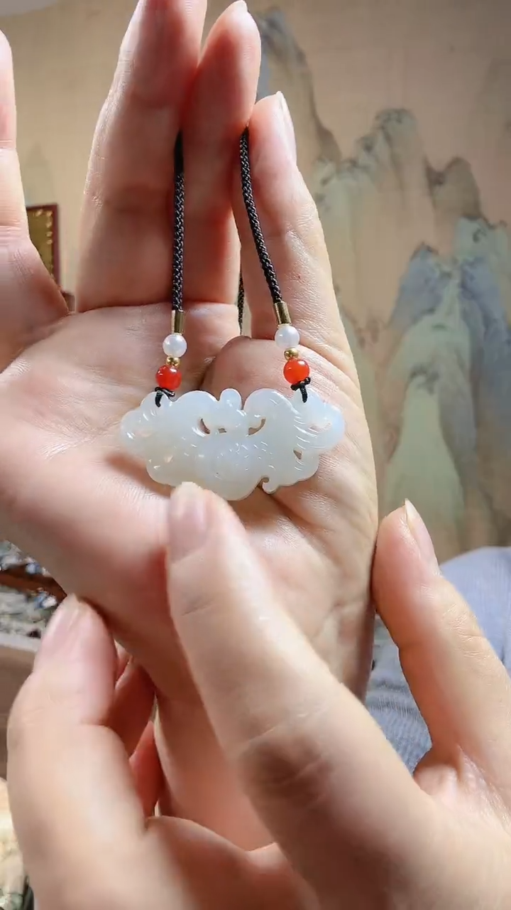 【闪购商品】和田玉颈饰未镶嵌.