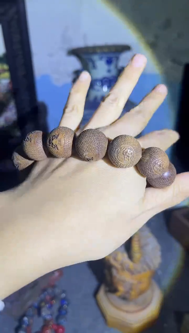 【闪购商品】滴血莲花菩提吊坠1