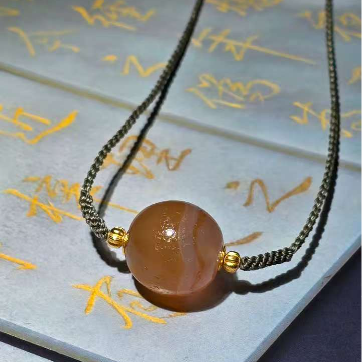 藏系荔枝冻糖球锁骨尺寸：20.8*20.6mm