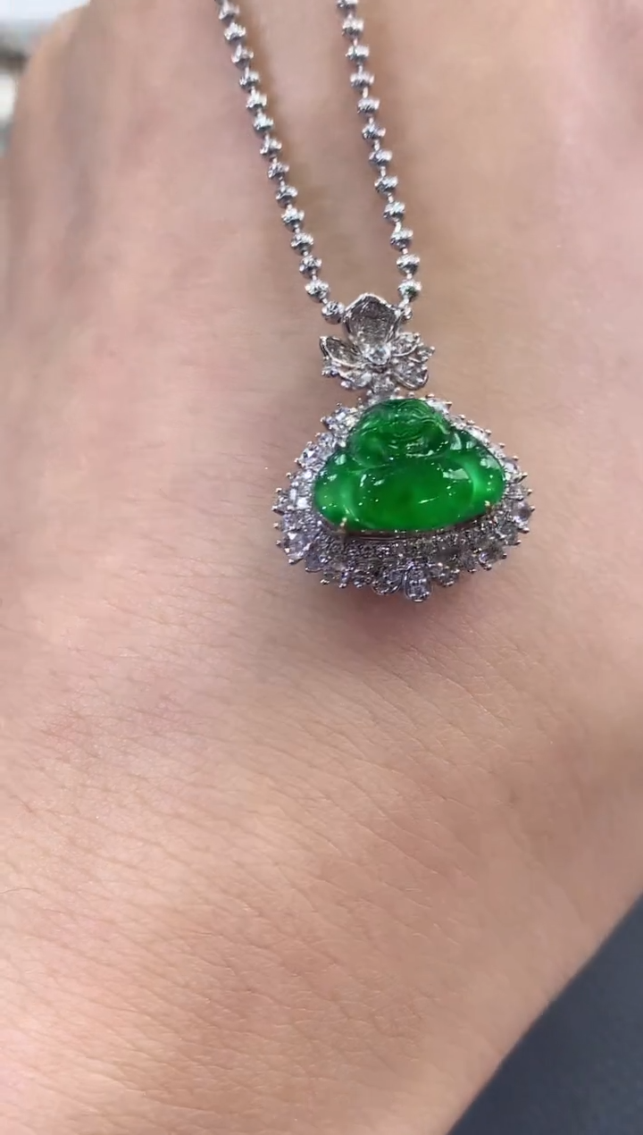 【闪购商品】翡翠吊坠(不含链)18K金镶嵌 C42