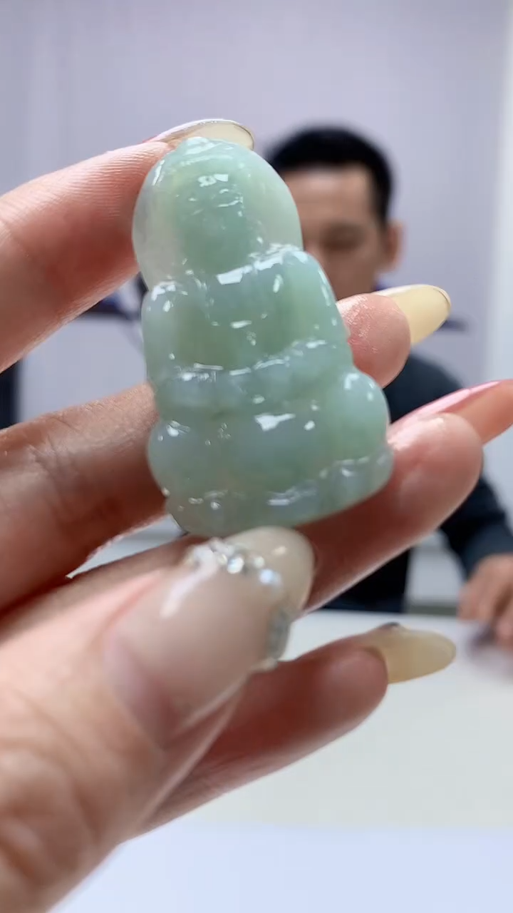 【闪购商品】定制翡翠未镶嵌3916DD-毛货挂件观音51