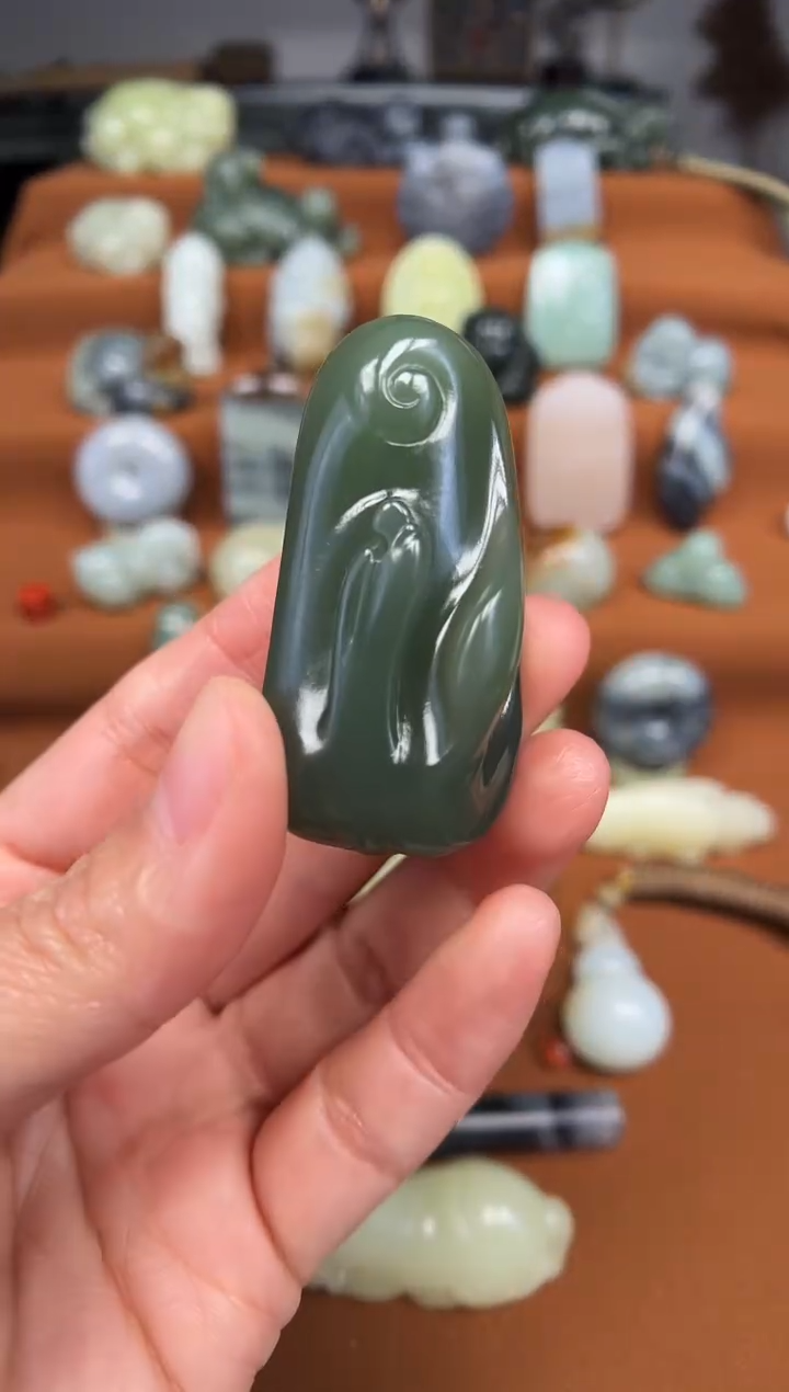 【闪购商品】和田玉颈饰未镶嵌悟道