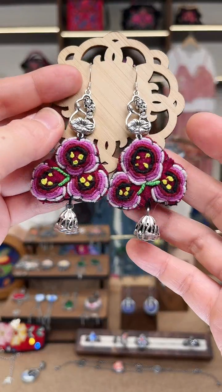 织绣1749黔东南苗族刺绣