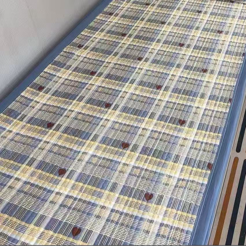【蓝格爱心】90*220绗缝四季宿舍上下铺沙发垫飘窗单人床盖