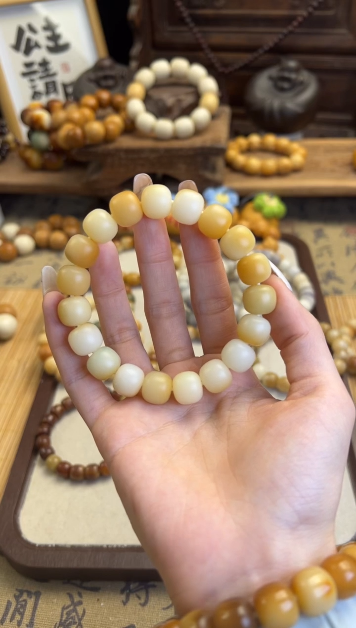 【闪购商品】菩提根/象牙果手串琼玖木作卡12小馒头桶珠手串