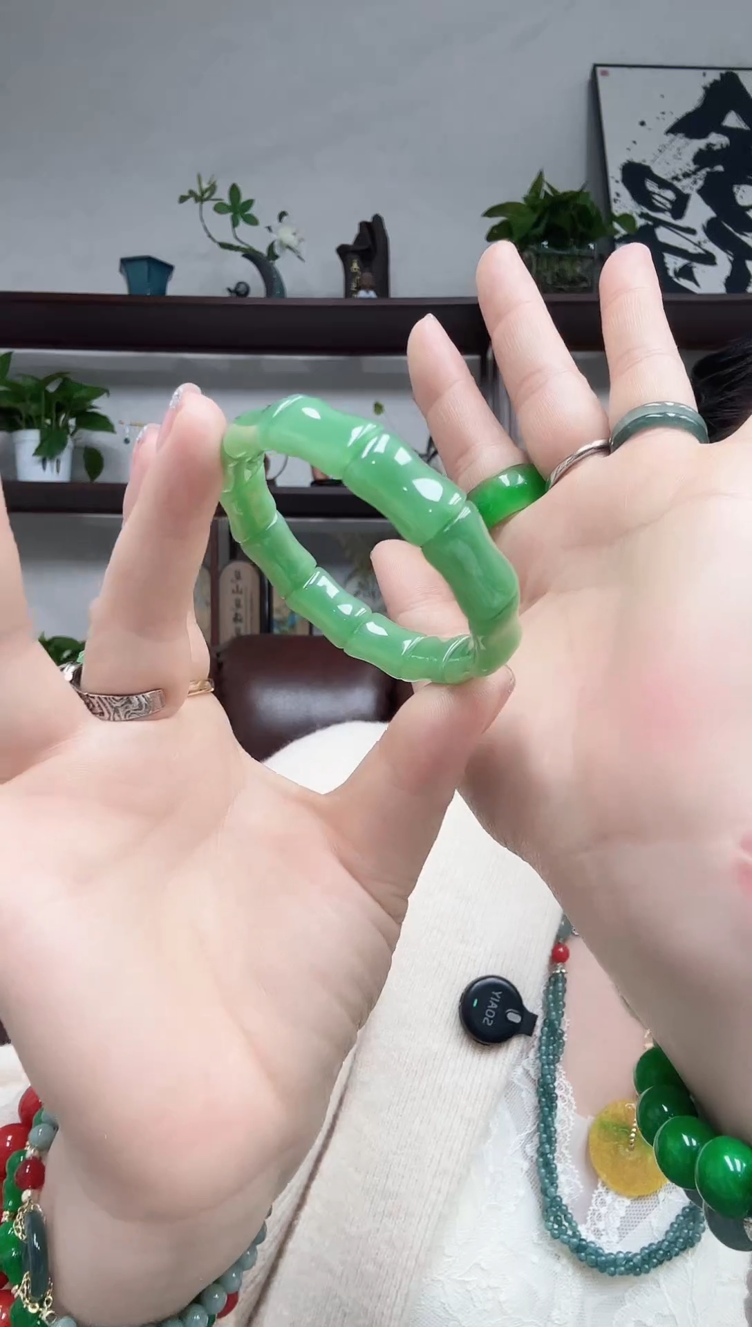 未镶嵌手链和田玉（碧玉）节节高升手牌